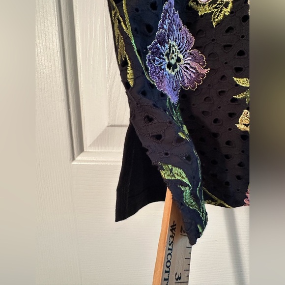 MEADOW RUE | Anthropologie S Harriet Floral Black Embroidery Eyelet Stretch Tank - Picture 12 of 15